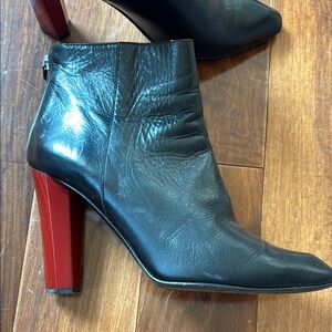 Diane Von Furstenberg Black and Red Ankle Boots with Glossy Finish